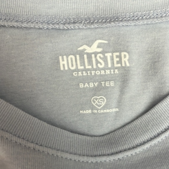 Bundle of two Hollister long sleeve shirts - Picture 6 of 7
